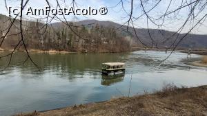 [P02] Plimbari pe râul Olt » foto by vlado2
 - 
<span class="allrVoted glyphicon glyphicon-heart hidden" id="av1523695"></span>
<a class="m-l-10 hidden" id="sv1523695" onclick="voting_Foto_DelVot(,1523695,14154)" role="button">șterge vot <span class="glyphicon glyphicon-remove"></span></a>
<a id="v91523695" class=" c-red"  onclick="voting_Foto_SetVot(1523695)" role="button"><span class="glyphicon glyphicon-heart-empty"></span> <b>LIKE</b> = Votează poza</a> <img class="hidden"  id="f1523695W9" src="/imagini/loader.gif" border="0" /><span class="AjErrMes hidden" id="e1523695ErM"></span>