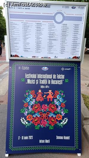 [P01] Afișul și programul festivalului. » foto by tata123 🔱
 - 
<span class="allrVoted glyphicon glyphicon-heart hidden" id="av1369858"></span>
<a class="m-l-10 hidden" id="sv1369858" onclick="voting_Foto_DelVot(,1369858,14175)" role="button">șterge vot <span class="glyphicon glyphicon-remove"></span></a>
<a id="v91369858" class=" c-red"  onclick="voting_Foto_SetVot(1369858)" role="button"><span class="glyphicon glyphicon-heart-empty"></span> <b>LIKE</b> = Votează poza</a> <img class="hidden"  id="f1369858W9" src="/imagini/loader.gif" border="0" /><span class="AjErrMes hidden" id="e1369858ErM"></span>