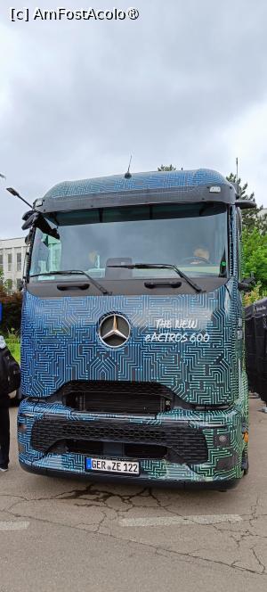 [P19] Cap-tractor modern. » foto by tata123 🔱
 - 
<span class="allrVoted glyphicon glyphicon-heart hidden" id="av1483690"></span>
<a class="m-l-10 hidden" id="sv1483690" onclick="voting_Foto_DelVot(,1483690,14175)" role="button">șterge vot <span class="glyphicon glyphicon-remove"></span></a>
<a id="v91483690" class=" c-red"  onclick="voting_Foto_SetVot(1483690)" role="button"><span class="glyphicon glyphicon-heart-empty"></span> <b>LIKE</b> = Votează poza</a> <img class="hidden"  id="f1483690W9" src="/imagini/loader.gif" border="0" /><span class="AjErrMes hidden" id="e1483690ErM"></span>