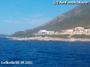 [P13] Lefkada. Coastă estica; orasul Sivota.  » foto by ovidiuyepi
 - 
<span class="allrVoted glyphicon glyphicon-heart hidden" id="av674717"></span>
<a class="m-l-10 hidden" id="sv674717" onclick="voting_Foto_DelVot(,674717,14195)" role="button">șterge vot <span class="glyphicon glyphicon-remove"></span></a>
<a id="v9674717" class=" c-red"  onclick="voting_Foto_SetVot(674717)" role="button"><span class="glyphicon glyphicon-heart-empty"></span> <b>LIKE</b> = Votează poza</a> <img class="hidden"  id="f674717W9" src="/imagini/loader.gif" border="0" /><span class="AjErrMes hidden" id="e674717ErM"></span>