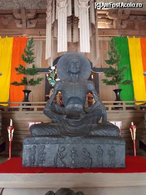 [P75] Kamakura, Templul Kencho-ji, interior Hatto, detaliu Buddha slab adus din Pakistan » foto by mprofeanu
 - 
<span class="allrVoted glyphicon glyphicon-heart hidden" id="av686131"></span>
<a class="m-l-10 hidden" id="sv686131" onclick="voting_Foto_DelVot(,686131,14224)" role="button">șterge vot <span class="glyphicon glyphicon-remove"></span></a>
<a id="v9686131" class=" c-red"  onclick="voting_Foto_SetVot(686131)" role="button"><span class="glyphicon glyphicon-heart-empty"></span> <b>LIKE</b> = Votează poza</a> <img class="hidden"  id="f686131W9" src="/imagini/loader.gif" border="0" /><span class="AjErrMes hidden" id="e686131ErM"></span>