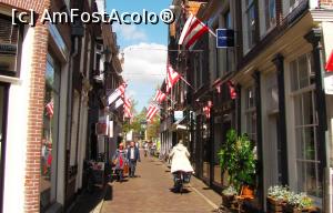 [P42] Strada comerciala » foto by Radu Tudoran
 - 
<span class="allrVoted glyphicon glyphicon-heart hidden" id="av748289"></span>
<a class="m-l-10 hidden" id="sv748289" onclick="voting_Foto_DelVot(,748289,14304)" role="button">șterge vot <span class="glyphicon glyphicon-remove"></span></a>
<a id="v9748289" class=" c-red"  onclick="voting_Foto_SetVot(748289)" role="button"><span class="glyphicon glyphicon-heart-empty"></span> <b>LIKE</b> = Votează poza</a> <img class="hidden"  id="f748289W9" src="/imagini/loader.gif" border="0" /><span class="AjErrMes hidden" id="e748289ErM"></span>