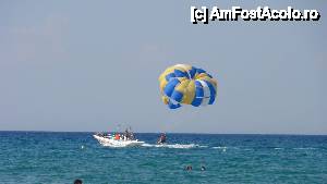 [P14] Parasailing, sky jet, banana, windsurf, și multe alte atracșii la prețuri pe măsură...  » foto by Nasshu
 - 
<span class="allrVoted glyphicon glyphicon-heart hidden" id="av439407"></span>
<a class="m-l-10 hidden" id="sv439407" onclick="voting_Foto_DelVot(,439407,14425)" role="button">șterge vot <span class="glyphicon glyphicon-remove"></span></a>
<a id="v9439407" class=" c-red"  onclick="voting_Foto_SetVot(439407)" role="button"><span class="glyphicon glyphicon-heart-empty"></span> <b>LIKE</b> = Votează poza</a> <img class="hidden"  id="f439407W9" src="/imagini/loader.gif" border="0" /><span class="AjErrMes hidden" id="e439407ErM"></span>