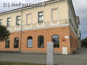 [P11] Sf&acirc;ntu Gheorghe - Aici este Centrul de Informare turistica, la ora la care ajungeam noi era mereu inchis » foto by mishu
 - 
<span class="allrVoted glyphicon glyphicon-heart hidden" id="av1186059"></span>
<a class="m-l-10 hidden" id="sv1186059" onclick="voting_Foto_DelVot(,1186059,14513)" role="button">șterge vot <span class="glyphicon glyphicon-remove"></span></a>
<a id="v91186059" class=" c-red"  onclick="voting_Foto_SetVot(1186059)" role="button"><span class="glyphicon glyphicon-heart-empty"></span> <b>LIKE</b> = Votează poza</a> <img class="hidden"  id="f1186059W9" src="/imagini/loader.gif" border="0" /><span class="AjErrMes hidden" id="e1186059ErM"></span>