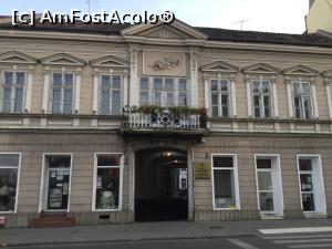 [P54] Sf&acirc;ntu Gheorghe - Casa Casatoriilor » foto by mishu
 - 
<span class="allrVoted glyphicon glyphicon-heart hidden" id="av1186102"></span>
<a class="m-l-10 hidden" id="sv1186102" onclick="voting_Foto_DelVot(,1186102,14513)" role="button">șterge vot <span class="glyphicon glyphicon-remove"></span></a>
<a id="v91186102" class=" c-red"  onclick="voting_Foto_SetVot(1186102)" role="button"><span class="glyphicon glyphicon-heart-empty"></span> <b>LIKE</b> = Votează poza</a> <img class="hidden"  id="f1186102W9" src="/imagini/loader.gif" border="0" /><span class="AjErrMes hidden" id="e1186102ErM"></span>