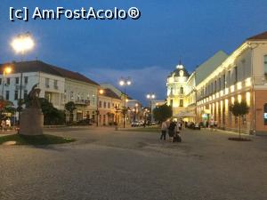 [P73] Sf&acirc;ntu Gheorghe - seara prin oras » foto by mishu
 - 
<span class="allrVoted glyphicon glyphicon-heart hidden" id="av1186121"></span>
<a class="m-l-10 hidden" id="sv1186121" onclick="voting_Foto_DelVot(,1186121,14513)" role="button">șterge vot <span class="glyphicon glyphicon-remove"></span></a>
<a id="v91186121" class=" c-red"  onclick="voting_Foto_SetVot(1186121)" role="button"><span class="glyphicon glyphicon-heart-empty"></span> <b>LIKE</b> = Votează poza</a> <img class="hidden"  id="f1186121W9" src="/imagini/loader.gif" border="0" /><span class="AjErrMes hidden" id="e1186121ErM"></span>