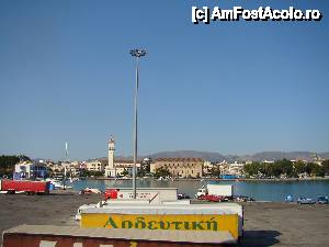 [P26] Am ajuns in port in Zante town » foto by Muffin2009
 - 
<span class="allrVoted glyphicon glyphicon-heart hidden" id="av400658"></span>
<a class="m-l-10 hidden" id="sv400658" onclick="voting_Foto_DelVot(,400658,14642)" role="button">șterge vot <span class="glyphicon glyphicon-remove"></span></a>
<a id="v9400658" class=" c-red"  onclick="voting_Foto_SetVot(400658)" role="button"><span class="glyphicon glyphicon-heart-empty"></span> <b>LIKE</b> = Votează poza</a> <img class="hidden"  id="f400658W9" src="/imagini/loader.gif" border="0" /><span class="AjErrMes hidden" id="e400658ErM"></span>