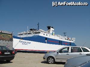 [P04] Poza din masina inainte de imbarcare pe ferry.  » foto by decebalus
 - 
<span class="allrVoted glyphicon glyphicon-heart hidden" id="av512425"></span>
<a class="m-l-10 hidden" id="sv512425" onclick="voting_Foto_DelVot(,512425,14642)" role="button">șterge vot <span class="glyphicon glyphicon-remove"></span></a>
<a id="v9512425" class=" c-red"  onclick="voting_Foto_SetVot(512425)" role="button"><span class="glyphicon glyphicon-heart-empty"></span> <b>LIKE</b> = Votează poza</a> <img class="hidden"  id="f512425W9" src="/imagini/loader.gif" border="0" /><span class="AjErrMes hidden" id="e512425ErM"></span>