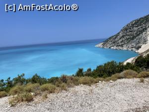 [P27] Plaja Myrtos » foto by krisstinna
 - 
<span class="allrVoted glyphicon glyphicon-heart hidden" id="av1272878"></span>
<a class="m-l-10 hidden" id="sv1272878" onclick="voting_Foto_DelVot(,1272878,14654)" role="button">șterge vot <span class="glyphicon glyphicon-remove"></span></a>
<a id="v91272878" class=" c-red"  onclick="voting_Foto_SetVot(1272878)" role="button"><span class="glyphicon glyphicon-heart-empty"></span> <b>LIKE</b> = Votează poza</a> <img class="hidden"  id="f1272878W9" src="/imagini/loader.gif" border="0" /><span class="AjErrMes hidden" id="e1272878ErM"></span>