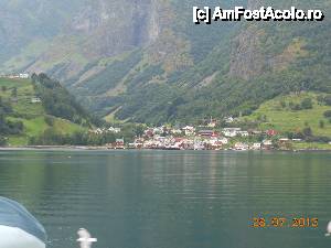 P18 [JUL-2013] În drum spre Bergen - Cu 'Lady Elisabeth' în croazieră pe Sognefjord. Sate izolate. 