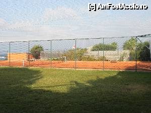 [P17] Terenul de tenis de camp » foto by nely
 - 
<span class="allrVoted glyphicon glyphicon-heart hidden" id="av448464"></span>
<a class="m-l-10 hidden" id="sv448464" onclick="voting_Foto_DelVot(,448464,14672)" role="button">șterge vot <span class="glyphicon glyphicon-remove"></span></a>
<a id="v9448464" class=" c-red"  onclick="voting_Foto_SetVot(448464)" role="button"><span class="glyphicon glyphicon-heart-empty"></span> <b>LIKE</b> = Votează poza</a> <img class="hidden"  id="f448464W9" src="/imagini/loader.gif" border="0" /><span class="AjErrMes hidden" id="e448464ErM"></span>