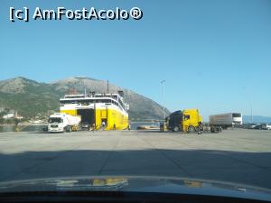 [P08] Un feribot de la Levante ferries in portul Poros » foto by ilee
 - 
<span class="allrVoted glyphicon glyphicon-heart hidden" id="av1178333"></span>
<a class="m-l-10 hidden" id="sv1178333" onclick="voting_Foto_DelVot(,1178333,14689)" role="button">șterge vot <span class="glyphicon glyphicon-remove"></span></a>
<a id="v91178333" class=" c-red"  onclick="voting_Foto_SetVot(1178333)" role="button"><span class="glyphicon glyphicon-heart-empty"></span> <b>LIKE</b> = Votează poza</a> <img class="hidden"  id="f1178333W9" src="/imagini/loader.gif" border="0" /><span class="AjErrMes hidden" id="e1178333ErM"></span>