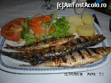 [P19] sardinha - sardine la gratar o alta specialitate portugheza cu salata si cartofi » foto by amero
 - 
<span class="allrVoted glyphicon glyphicon-heart hidden" id="av448286"></span>
<a class="m-l-10 hidden" id="sv448286" onclick="voting_Foto_DelVot(,448286,14831)" role="button">șterge vot <span class="glyphicon glyphicon-remove"></span></a>
<a id="v9448286" class=" c-red"  onclick="voting_Foto_SetVot(448286)" role="button"><span class="glyphicon glyphicon-heart-empty"></span> <b>LIKE</b> = Votează poza</a> <img class="hidden"  id="f448286W9" src="/imagini/loader.gif" border="0" /><span class="AjErrMes hidden" id="e448286ErM"></span>