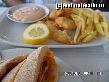 [P22] couvert - painea cu carnati servita calda, extraordinar de buna si bacalhau -cod pane cu cartofi si lamaie » foto by amero
 - 
<span class="allrVoted glyphicon glyphicon-heart hidden" id="av448291"></span>
<a class="m-l-10 hidden" id="sv448291" onclick="voting_Foto_DelVot(,448291,14831)" role="button">șterge vot <span class="glyphicon glyphicon-remove"></span></a>
<a id="v9448291" class=" c-red"  onclick="voting_Foto_SetVot(448291)" role="button"><span class="glyphicon glyphicon-heart-empty"></span> <b>LIKE</b> = Votează poza</a> <img class="hidden"  id="f448291W9" src="/imagini/loader.gif" border="0" /><span class="AjErrMes hidden" id="e448291ErM"></span>