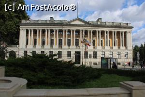 [P20] Poznań, Plac Wolności (Piața Libertății), Raczyński Library (Biblioteca Raczynski) » foto by mprofeanu
 - 
<span class="allrVoted glyphicon glyphicon-heart hidden" id="av1373393"></span>
<a class="m-l-10 hidden" id="sv1373393" onclick="voting_Foto_DelVot(,1373393,14982)" role="button">șterge vot <span class="glyphicon glyphicon-remove"></span></a>
<a id="v91373393" class=" c-red"  onclick="voting_Foto_SetVot(1373393)" role="button"><span class="glyphicon glyphicon-heart-empty"></span> <b>LIKE</b> = Votează poza</a> <img class="hidden"  id="f1373393W9" src="/imagini/loader.gif" border="0" /><span class="AjErrMes hidden" id="e1373393ErM"></span>