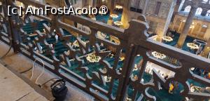 [P44] Agia Sofia - interiorul » foto by Carmen Ion
 - 
<span class="allrVoted glyphicon glyphicon-heart hidden" id="av1508536"></span>
<a class="m-l-10 hidden" id="sv1508536" onclick="voting_Foto_DelVot(,1508536,14995)" role="button">șterge vot <span class="glyphicon glyphicon-remove"></span></a>
<a id="v91508536" class=" c-red"  onclick="voting_Foto_SetVot(1508536)" role="button"><span class="glyphicon glyphicon-heart-empty"></span> <b>LIKE</b> = Votează poza</a> <img class="hidden"  id="f1508536W9" src="/imagini/loader.gif" border="0" /><span class="AjErrMes hidden" id="e1508536ErM"></span>