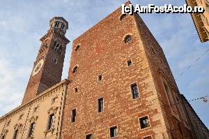 [P06] Verona, Torre dei lamberti » foto by unq
 - 
<span class="allrVoted glyphicon glyphicon-heart hidden" id="av465598"></span>
<a class="m-l-10 hidden" id="sv465598" onclick="voting_Foto_DelVot(,465598,15359)" role="button">șterge vot <span class="glyphicon glyphicon-remove"></span></a>
<a id="v9465598" class=" c-red"  onclick="voting_Foto_SetVot(465598)" role="button"><span class="glyphicon glyphicon-heart-empty"></span> <b>LIKE</b> = Votează poza</a> <img class="hidden"  id="f465598W9" src="/imagini/loader.gif" border="0" /><span class="AjErrMes hidden" id="e465598ErM"></span>