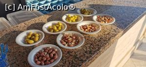 [P27] Alune și măsline servite la bar. » foto by ⭐ValentinB_88⭐
 - 
<span class="allrVoted glyphicon glyphicon-heart hidden" id="av1492151"></span>
<a class="m-l-10 hidden" id="sv1492151" onclick="voting_Foto_DelVot(,1492151,15414)" role="button">șterge vot <span class="glyphicon glyphicon-remove"></span></a>
<a id="v91492151" class=" c-red"  onclick="voting_Foto_SetVot(1492151)" role="button"><span class="glyphicon glyphicon-heart-empty"></span> <b>LIKE</b> = Votează poza</a> <img class="hidden"  id="f1492151W9" src="/imagini/loader.gif" border="0" /><span class="AjErrMes hidden" id="e1492151ErM"></span>