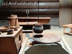 [P12] Oslo, Norsk Folkemuseum,  Zona Setesdal, Casă cu vatră deschisă, Amlid, interior » foto by mprofeanu
 - 
<span class="allrVoted glyphicon glyphicon-heart hidden" id="av1517121"></span>
<a class="m-l-10 hidden" id="sv1517121" onclick="voting_Foto_DelVot(,1517121,15474)" role="button">șterge vot <span class="glyphicon glyphicon-remove"></span></a>
<a id="v91517121" class=" c-red"  onclick="voting_Foto_SetVot(1517121)" role="button"><span class="glyphicon glyphicon-heart-empty"></span> <b>LIKE</b> = Votează poza</a> <img class="hidden"  id="f1517121W9" src="/imagini/loader.gif" border="0" /><span class="AjErrMes hidden" id="e1517121ErM"></span>