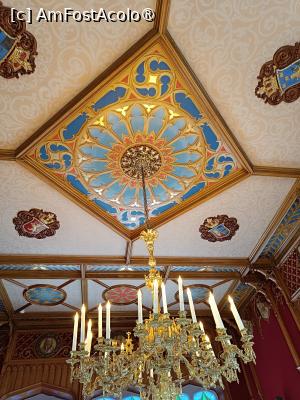 [P11] Oslo, Oscarshall, Salonul, candelabrul și tavanul frumos ornat... » foto by mprofeanu
 - 
<span class="allrVoted glyphicon glyphicon-heart hidden" id="av1523549"></span>
<a class="m-l-10 hidden" id="sv1523549" onclick="voting_Foto_DelVot(,1523549,15474)" role="button">șterge vot <span class="glyphicon glyphicon-remove"></span></a>
<a id="v91523549" class=" c-red"  onclick="voting_Foto_SetVot(1523549)" role="button"><span class="glyphicon glyphicon-heart-empty"></span> <b>LIKE</b> = Votează poza</a> <img class="hidden"  id="f1523549W9" src="/imagini/loader.gif" border="0" /><span class="AjErrMes hidden" id="e1523549ErM"></span>