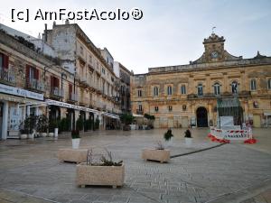 [P32] Ostuni; Piața Libertății » foto by crismis
 - 
<span class="allrVoted glyphicon glyphicon-heart hidden" id="av1281855"></span>
<a class="m-l-10 hidden" id="sv1281855" onclick="voting_Foto_DelVot(,1281855,15648)" role="button">șterge vot <span class="glyphicon glyphicon-remove"></span></a>
<a id="v91281855" class=" c-red"  onclick="voting_Foto_SetVot(1281855)" role="button"><span class="glyphicon glyphicon-heart-empty"></span> <b>LIKE</b> = Votează poza</a> <img class="hidden"  id="f1281855W9" src="/imagini/loader.gif" border="0" /><span class="AjErrMes hidden" id="e1281855ErM"></span>