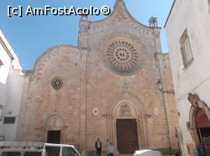 [P16] Basilica Concattedrale din Ostuni - foarte frumoasa » foto by Aurici
 - 
<span class="allrVoted glyphicon glyphicon-heart hidden" id="av743944"></span>
<a class="m-l-10 hidden" id="sv743944" onclick="voting_Foto_DelVot(,743944,15648)" role="button">șterge vot <span class="glyphicon glyphicon-remove"></span></a>
<a id="v9743944" class=" c-red"  onclick="voting_Foto_SetVot(743944)" role="button"><span class="glyphicon glyphicon-heart-empty"></span> <b>LIKE</b> = Votează poza</a> <img class="hidden"  id="f743944W9" src="/imagini/loader.gif" border="0" /><span class="AjErrMes hidden" id="e743944ErM"></span>