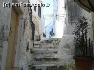 [P25] Stradă prin Ostuni » foto by Aurici
 - 
<span class="allrVoted glyphicon glyphicon-heart hidden" id="av743953"></span>
<a class="m-l-10 hidden" id="sv743953" onclick="voting_Foto_DelVot(,743953,15648)" role="button">șterge vot <span class="glyphicon glyphicon-remove"></span></a>
<a id="v9743953" class=" c-red"  onclick="voting_Foto_SetVot(743953)" role="button"><span class="glyphicon glyphicon-heart-empty"></span> <b>LIKE</b> = Votează poza</a> <img class="hidden"  id="f743953W9" src="/imagini/loader.gif" border="0" /><span class="AjErrMes hidden" id="e743953ErM"></span>