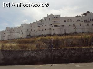 [P08] Ostuni - vedere generala din autobuz.  » foto by Carmen Ion
 - 
<span class="allrVoted glyphicon glyphicon-heart hidden" id="av754621"></span>
<a class="m-l-10 hidden" id="sv754621" onclick="voting_Foto_DelVot(,754621,15648)" role="button">șterge vot <span class="glyphicon glyphicon-remove"></span></a>
<a id="v9754621" class=" c-red"  onclick="voting_Foto_SetVot(754621)" role="button"><span class="glyphicon glyphicon-heart-empty"></span> <b>LIKE</b> = Votează poza</a> <img class="hidden"  id="f754621W9" src="/imagini/loader.gif" border="0" /><span class="AjErrMes hidden" id="e754621ErM"></span>