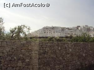 [P09] Ostuni - vedere generala din autobuz.  » foto by Carmen Ion
 - 
<span class="allrVoted glyphicon glyphicon-heart hidden" id="av754623"></span>
<a class="m-l-10 hidden" id="sv754623" onclick="voting_Foto_DelVot(,754623,15648)" role="button">șterge vot <span class="glyphicon glyphicon-remove"></span></a>
<a id="v9754623" class=" c-red"  onclick="voting_Foto_SetVot(754623)" role="button"><span class="glyphicon glyphicon-heart-empty"></span> <b>LIKE</b> = Votează poza</a> <img class="hidden"  id="f754623W9" src="/imagini/loader.gif" border="0" /><span class="AjErrMes hidden" id="e754623ErM"></span>