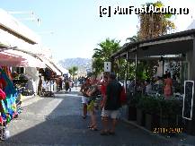 [P08] o straduta din centrul Firei » foto by voiajor
 - 
<span class="allrVoted glyphicon glyphicon-heart hidden" id="av298829"></span>
<a class="m-l-10 hidden" id="sv298829" onclick="voting_Foto_DelVot(,298829,16213)" role="button">șterge vot <span class="glyphicon glyphicon-remove"></span></a>
<a id="v9298829" class=" c-red"  onclick="voting_Foto_SetVot(298829)" role="button"><span class="glyphicon glyphicon-heart-empty"></span> <b>LIKE</b> = Votează poza</a> <img class="hidden"  id="f298829W9" src="/imagini/loader.gif" border="0" /><span class="AjErrMes hidden" id="e298829ErM"></span>