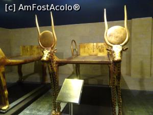 [P63] King Tut Museum - masă-pat folosită în timpul procesului de mumificare » foto by nicole33
 - 
<span class="allrVoted glyphicon glyphicon-heart hidden" id="av1208578"></span>
<a class="m-l-10 hidden" id="sv1208578" onclick="voting_Foto_DelVot(,1208578,16440)" role="button">șterge vot <span class="glyphicon glyphicon-remove"></span></a>
<a id="v91208578" class=" c-red"  onclick="voting_Foto_SetVot(1208578)" role="button"><span class="glyphicon glyphicon-heart-empty"></span> <b>LIKE</b> = Votează poza</a> <img class="hidden"  id="f1208578W9" src="/imagini/loader.gif" border="0" /><span class="AjErrMes hidden" id="e1208578ErM"></span>