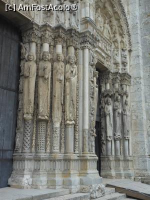 [P08] Chartres - Catedrala Notre-Dame de Chartres. Decorațiuni ale fațadei vestice. » foto by iulianic
 - 
<span class="allrVoted glyphicon glyphicon-heart hidden" id="av1441117"></span>
<a class="m-l-10 hidden" id="sv1441117" onclick="voting_Foto_DelVot(,1441117,16471)" role="button">șterge vot <span class="glyphicon glyphicon-remove"></span></a>
<a id="v91441117" class=" c-red"  onclick="voting_Foto_SetVot(1441117)" role="button"><span class="glyphicon glyphicon-heart-empty"></span> <b>LIKE</b> = Votează poza</a> <img class="hidden"  id="f1441117W9" src="/imagini/loader.gif" border="0" /><span class="AjErrMes hidden" id="e1441117ErM"></span>