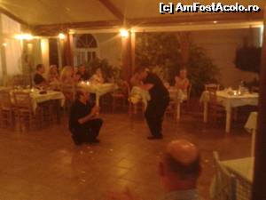 [P28] Seară grecească la taverna Simposio » foto by costy69*
 - 
<span class="allrVoted glyphicon glyphicon-heart hidden" id="av657024"></span>
<a class="m-l-10 hidden" id="sv657024" onclick="voting_Foto_DelVot(,657024,16678)" role="button">șterge vot <span class="glyphicon glyphicon-remove"></span></a>
<a id="v9657024" class=" c-red"  onclick="voting_Foto_SetVot(657024)" role="button"><span class="glyphicon glyphicon-heart-empty"></span> <b>LIKE</b> = Votează poza</a> <img class="hidden"  id="f657024W9" src="/imagini/loader.gif" border="0" /><span class="AjErrMes hidden" id="e657024ErM"></span>