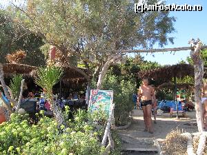 [P05] Dafni Beach, taverna Porto Mella- intrarea tavernei dinspre plaja » foto by luciaoradea
 - 
<span class="allrVoted glyphicon glyphicon-heart hidden" id="av688531"></span>
<a class="m-l-10 hidden" id="sv688531" onclick="voting_Foto_DelVot(,688531,16836)" role="button">șterge vot <span class="glyphicon glyphicon-remove"></span></a>
<a id="v9688531" class=" c-red"  onclick="voting_Foto_SetVot(688531)" role="button"><span class="glyphicon glyphicon-heart-empty"></span> <b>LIKE</b> = Votează poza</a> <img class="hidden"  id="f688531W9" src="/imagini/loader.gif" border="0" /><span class="AjErrMes hidden" id="e688531ErM"></span>