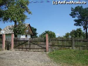 [P02] Am ajuns la Casa Memorială Ciprian Porumbescu într-o frumoasă zi din luna august 2014.  » foto by Floryn81
 - 
<span class="allrVoted glyphicon glyphicon-heart hidden" id="av592064"></span>
<a class="m-l-10 hidden" id="sv592064" onclick="voting_Foto_DelVot(,592064,16986)" role="button">șterge vot <span class="glyphicon glyphicon-remove"></span></a>
<a id="v9592064" class=" c-red"  onclick="voting_Foto_SetVot(592064)" role="button"><span class="glyphicon glyphicon-heart-empty"></span> <b>LIKE</b> = Votează poza</a> <img class="hidden"  id="f592064W9" src="/imagini/loader.gif" border="0" /><span class="AjErrMes hidden" id="e592064ErM"></span>