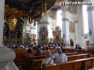 [P08] St. Gallen - Interior. Orchestra la repetitii si cativa admiratori.  » foto by iulianic
 - 
<span class="allrVoted glyphicon glyphicon-heart hidden" id="av367088"></span>
<a class="m-l-10 hidden" id="sv367088" onclick="voting_Foto_DelVot(,367088,17056)" role="button">șterge vot <span class="glyphicon glyphicon-remove"></span></a>
<a id="v9367088" class=" c-red"  onclick="voting_Foto_SetVot(367088)" role="button"><span class="glyphicon glyphicon-heart-empty"></span> <b>LIKE</b> = Votează poza</a> <img class="hidden"  id="f367088W9" src="/imagini/loader.gif" border="0" /><span class="AjErrMes hidden" id="e367088ErM"></span>