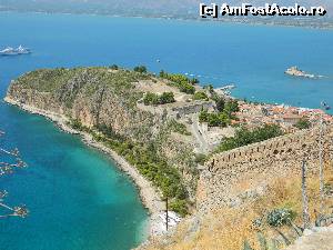 [P33] Plaja din Nafplio, vazuta de sus, de la Castelul Palamidi si zidurile de aparare ale cetatii » foto by ileanaxperta*
 - 
<span class="allrVoted glyphicon glyphicon-heart hidden" id="av629420"></span>
<a class="m-l-10 hidden" id="sv629420" onclick="voting_Foto_DelVot(,629420,17072)" role="button">șterge vot <span class="glyphicon glyphicon-remove"></span></a>
<a id="v9629420" class=" c-red"  onclick="voting_Foto_SetVot(629420)" role="button"><span class="glyphicon glyphicon-heart-empty"></span> <b>LIKE</b> = Votează poza</a> <img class="hidden"  id="f629420W9" src="/imagini/loader.gif" border="0" /><span class="AjErrMes hidden" id="e629420ErM"></span>