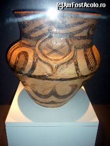 [P07] Piatra Neamt, Muzeul de Artă Eneolitică Cucuteni - Cultura Cucuteni » foto by magdalena
 - 
<span class="allrVoted glyphicon glyphicon-heart hidden" id="av134125"></span>
<a class="m-l-10 hidden" id="sv134125" onclick="voting_Foto_DelVot(,134125,17175)" role="button">șterge vot <span class="glyphicon glyphicon-remove"></span></a>
<a id="v9134125" class=" c-red"  onclick="voting_Foto_SetVot(134125)" role="button"><span class="glyphicon glyphicon-heart-empty"></span> <b>LIKE</b> = Votează poza</a> <img class="hidden"  id="f134125W9" src="/imagini/loader.gif" border="0" /><span class="AjErrMes hidden" id="e134125ErM"></span>