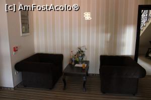 [P23] Lancrăm, Sebeș, Allegria Hotel, Loc de odihnă pe holul etajului 1 » foto by mprofeanu
 - 
<span class="allrVoted glyphicon glyphicon-heart hidden" id="av1065929"></span>
<a class="m-l-10 hidden" id="sv1065929" onclick="voting_Foto_DelVot(,1065929,17310)" role="button">șterge vot <span class="glyphicon glyphicon-remove"></span></a>
<a id="v91065929" class=" c-red"  onclick="voting_Foto_SetVot(1065929)" role="button"><span class="glyphicon glyphicon-heart-empty"></span> <b>LIKE</b> = Votează poza</a> <img class="hidden"  id="f1065929W9" src="/imagini/loader.gif" border="0" /><span class="AjErrMes hidden" id="e1065929ErM"></span>