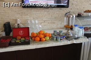 [P31] Lancrăm, Sebeș, Allegria Hotel Restaurant, Micul dejun » foto by mprofeanu
 - 
<span class="allrVoted glyphicon glyphicon-heart hidden" id="av1065937"></span>
<a class="m-l-10 hidden" id="sv1065937" onclick="voting_Foto_DelVot(,1065937,17310)" role="button">șterge vot <span class="glyphicon glyphicon-remove"></span></a>
<a id="v91065937" class=" c-red"  onclick="voting_Foto_SetVot(1065937)" role="button"><span class="glyphicon glyphicon-heart-empty"></span> <b>LIKE</b> = Votează poza</a> <img class="hidden"  id="f1065937W9" src="/imagini/loader.gif" border="0" /><span class="AjErrMes hidden" id="e1065937ErM"></span>