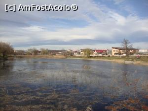 [P24] O parte din lacul aflat în parcul Marghiloman din municipiul Buzău.  » foto by Floryn81
 - 
<span class="allrVoted glyphicon glyphicon-heart hidden" id="av820606"></span>
<a class="m-l-10 hidden" id="sv820606" onclick="voting_Foto_DelVot(,820606,17366)" role="button">șterge vot <span class="glyphicon glyphicon-remove"></span></a>
<a id="v9820606" class=" c-red"  onclick="voting_Foto_SetVot(820606)" role="button"><span class="glyphicon glyphicon-heart-empty"></span> <b>LIKE</b> = Votează poza</a> <img class="hidden"  id="f820606W9" src="/imagini/loader.gif" border="0" /><span class="AjErrMes hidden" id="e820606ErM"></span>