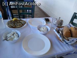 [P17] Plaje din sudul Eviei - Limnionas Mesochoria, taverna „La Gheorghe” (Ταβερνα Ο Γιωργος)  » foto by Dragoș_MD
 - 
<span class="allrVoted glyphicon glyphicon-heart hidden" id="av1110985"></span>
<a class="m-l-10 hidden" id="sv1110985" onclick="voting_Foto_DelVot(,1110985,17367)" role="button">șterge vot <span class="glyphicon glyphicon-remove"></span></a>
<a id="v91110985" class=" c-red"  onclick="voting_Foto_SetVot(1110985)" role="button"><span class="glyphicon glyphicon-heart-empty"></span> <b>LIKE</b> = Votează poza</a> <img class="hidden"  id="f1110985W9" src="/imagini/loader.gif" border="0" /><span class="AjErrMes hidden" id="e1110985ErM"></span>