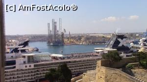 [P14] Vas de croaziera andocat la Waterfront Valletta. In plan indepartat se poate observa Santierul Naval din orasul Senglea. » foto by ovidiuyepi
 - 
<span class="allrVoted glyphicon glyphicon-heart hidden" id="av1277246"></span>
<a class="m-l-10 hidden" id="sv1277246" onclick="voting_Foto_DelVot(,1277246,17454)" role="button">șterge vot <span class="glyphicon glyphicon-remove"></span></a>
<a id="v91277246" class=" c-red"  onclick="voting_Foto_SetVot(1277246)" role="button"><span class="glyphicon glyphicon-heart-empty"></span> <b>LIKE</b> = Votează poza</a> <img class="hidden"  id="f1277246W9" src="/imagini/loader.gif" border="0" /><span class="AjErrMes hidden" id="e1277246ErM"></span>