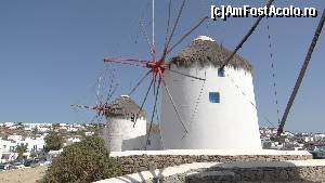 [P18] Mykonos Town - Windmills » foto by Camelia19
 - 
<span class="allrVoted glyphicon glyphicon-heart hidden" id="av555767"></span>
<a class="m-l-10 hidden" id="sv555767" onclick="voting_Foto_DelVot(,555767,17461)" role="button">șterge vot <span class="glyphicon glyphicon-remove"></span></a>
<a id="v9555767" class=" c-red"  onclick="voting_Foto_SetVot(555767)" role="button"><span class="glyphicon glyphicon-heart-empty"></span> <b>LIKE</b> = Votează poza</a> <img class="hidden"  id="f555767W9" src="/imagini/loader.gif" border="0" /><span class="AjErrMes hidden" id="e555767ErM"></span>