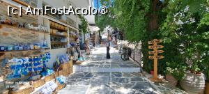 [P26] Naxos, la pas prin satul Filoti » foto by irinad
 - 
<span class="allrVoted glyphicon glyphicon-heart hidden" id="av1526116"></span>
<a class="m-l-10 hidden" id="sv1526116" onclick="voting_Foto_DelVot(,1526116,17461)" role="button">șterge vot <span class="glyphicon glyphicon-remove"></span></a>
<a id="v91526116" class=" c-red"  onclick="voting_Foto_SetVot(1526116)" role="button"><span class="glyphicon glyphicon-heart-empty"></span> <b>LIKE</b> = Votează poza</a> <img class="hidden"  id="f1526116W9" src="/imagini/loader.gif" border="0" /><span class="AjErrMes hidden" id="e1526116ErM"></span>