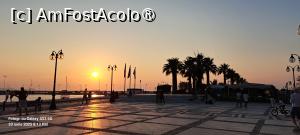 [P39] Naxos, apus de soare în Chora Naxos » foto by irinad
 - 
<span class="allrVoted glyphicon glyphicon-heart hidden" id="av1526129"></span>
<a class="m-l-10 hidden" id="sv1526129" onclick="voting_Foto_DelVot(,1526129,17461)" role="button">șterge vot <span class="glyphicon glyphicon-remove"></span></a>
<a id="v91526129" class=" c-red"  onclick="voting_Foto_SetVot(1526129)" role="button"><span class="glyphicon glyphicon-heart-empty"></span> <b>LIKE</b> = Votează poza</a> <img class="hidden"  id="f1526129W9" src="/imagini/loader.gif" border="0" /><span class="AjErrMes hidden" id="e1526129ErM"></span>