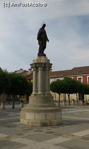 [P26] Statuia Fecioarei din fata Catedralei.  » foto by alinaro
 - 
<span class="allrVoted glyphicon glyphicon-heart hidden" id="av738316"></span>
<a class="m-l-10 hidden" id="sv738316" onclick="voting_Foto_DelVot(,738316,17465)" role="button">șterge vot <span class="glyphicon glyphicon-remove"></span></a>
<a id="v9738316" class=" c-red"  onclick="voting_Foto_SetVot(738316)" role="button"><span class="glyphicon glyphicon-heart-empty"></span> <b>LIKE</b> = Votează poza</a> <img class="hidden"  id="f738316W9" src="/imagini/loader.gif" border="0" /><span class="AjErrMes hidden" id="e738316ErM"></span>