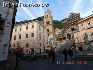 [P22] Piazza Duomo, Duomo di Sant'Andrea şi Fontana di Sant’Andrea

<strong> </strong> » foto by irinad
 - 
<span class="allrVoted glyphicon glyphicon-heart hidden" id="av1164082"></span>
<a class="m-l-10 hidden" id="sv1164082" onclick="voting_Foto_DelVot(,1164082,17505)" role="button">șterge vot <span class="glyphicon glyphicon-remove"></span></a>
<a id="v91164082" class=" c-red"  onclick="voting_Foto_SetVot(1164082)" role="button"><span class="glyphicon glyphicon-heart-empty"></span> <b>LIKE</b> = Votează poza</a> <img class="hidden"  id="f1164082W9" src="/imagini/loader.gif" border="0" /><span class="AjErrMes hidden" id="e1164082ErM"></span>
