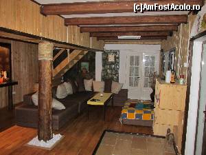 [P22] Livingul cabanei » foto by Testosu'
 - 
<span class="allrVoted glyphicon glyphicon-heart hidden" id="av559792"></span>
<a class="m-l-10 hidden" id="sv559792" onclick="voting_Foto_DelVot(,559792,17530)" role="button">șterge vot <span class="glyphicon glyphicon-remove"></span></a>
<a id="v9559792" class=" c-red"  onclick="voting_Foto_SetVot(559792)" role="button"><span class="glyphicon glyphicon-heart-empty"></span> <b>LIKE</b> = Votează poza</a> <img class="hidden"  id="f559792W9" src="/imagini/loader.gif" border="0" /><span class="AjErrMes hidden" id="e559792ErM"></span>