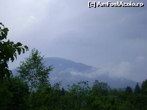 [P04] Vedere din curtea pensiunii » foto by Testosu'
 - 
<span class="allrVoted glyphicon glyphicon-heart hidden" id="av635503"></span>
<a class="m-l-10 hidden" id="sv635503" onclick="voting_Foto_DelVot(,635503,17530)" role="button">șterge vot <span class="glyphicon glyphicon-remove"></span></a>
<a id="v9635503" class=" c-red"  onclick="voting_Foto_SetVot(635503)" role="button"><span class="glyphicon glyphicon-heart-empty"></span> <b>LIKE</b> = Votează poza</a> <img class="hidden"  id="f635503W9" src="/imagini/loader.gif" border="0" /><span class="AjErrMes hidden" id="e635503ErM"></span>